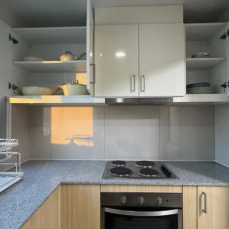 Panoramic Landscape And Seaview, 2Br, Near Airport, 8M