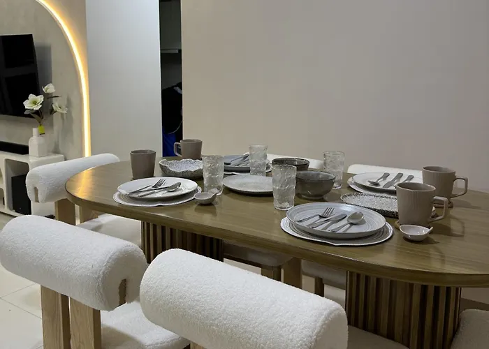 Aparthotel Panoramic Landscape And Seaview, 2br, Near Airport, 8m 4*
