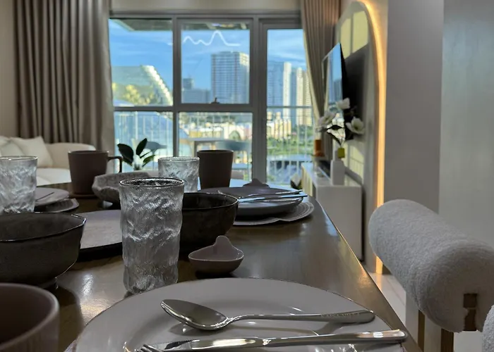 Panoramic Landscape And Seaview, 2br, Near Airport, 8m Aparthotel Manila