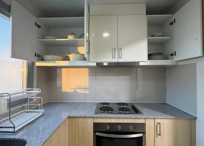 Aparthotel Panoramic Landscape And Seaview, 2br, Near Airport, 8m 4*