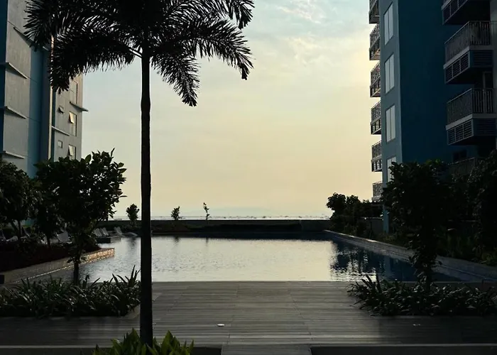 Panoramic Landscape And Seaview, 2br, Near Airport, 8m Aparthotel